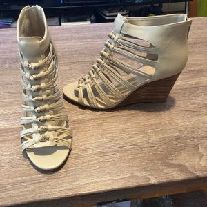 SO-Kimber wedge sandal